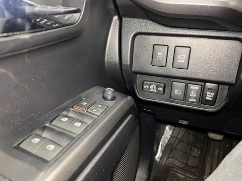 Used 2020 Toyota Tacoma TRD Sport w/ Advanced Technology Package AWD/4WD image 16
