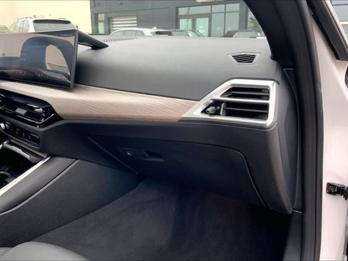 Certified 2025 BMW i4 eDrive40 w/ Premium Package image 18