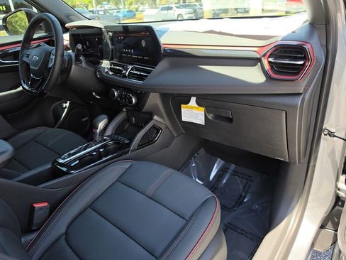 New 2026 Chevrolet TrailBlazer RS w/ Convenience Package FWD image 14