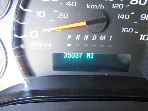 Used 2020 Chevrolet Express 2500 w/ Driver Convenience Package RWD image 14