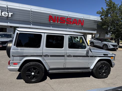 Used 2010 Mercedes-Benz G 550 image 8