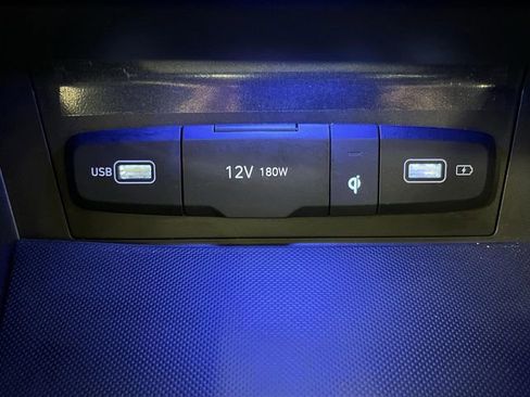 Used 2024 Hyundai Tucson Limited image 25