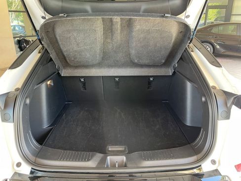 Used 2025 Buick Envista Sport Touring image 30