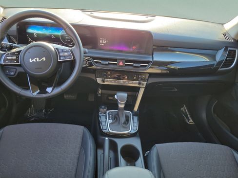 Certified 2024 Kia Seltos S FWD image 10