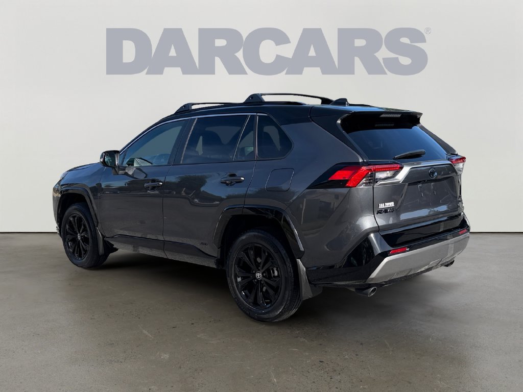 Used 2024 Toyota RAV4 XSE w/ Weather Package AWD/4WD image 5