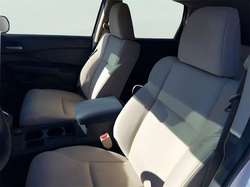 Used 2016 Honda CR-V SE image 16