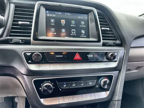 Used 2018 Hyundai Sonata SE image 18