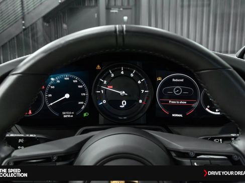 Used 2022 Porsche 911 Carrera S w/ Premium Package image 36