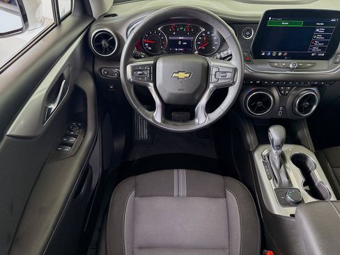 Certified 2025 Chevrolet Blazer LT FWD image 20