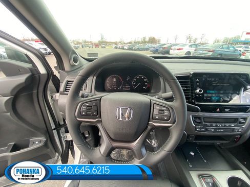 New 2026 Honda Ridgeline RTL image 18