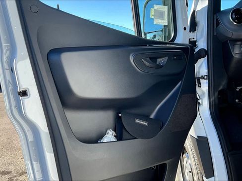 New 2026 Mercedes-Benz Sprinter 2500 image 10