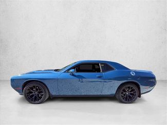 Used 2020 Dodge Challenger SXT video 2
