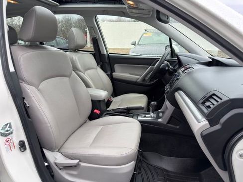 Used 2015 Subaru Forester 2.5i Limited image 24