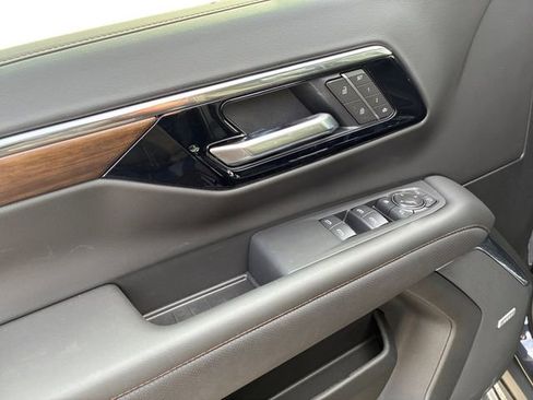 New 2026 Chevrolet Tahoe High Country image 12