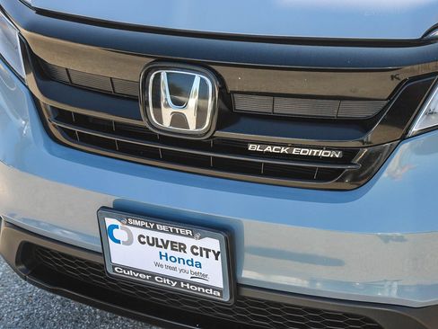 Certified 2022 Honda Pilot Black Edition image 6