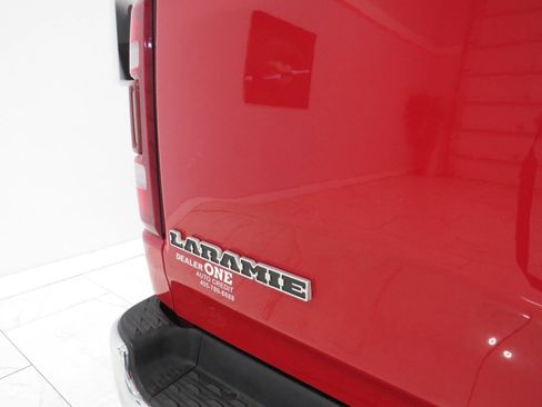 Used 2020 RAM 1500 Laramie AWD/4WD image 32
