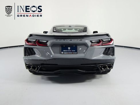 Used 2025 Chevrolet Corvette Stingray Coupe w/ 1LT RWD image 7