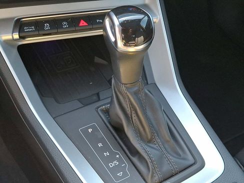 Used 2021 Audi Q3 2.0T Premium Plus AWD/4WD image 16