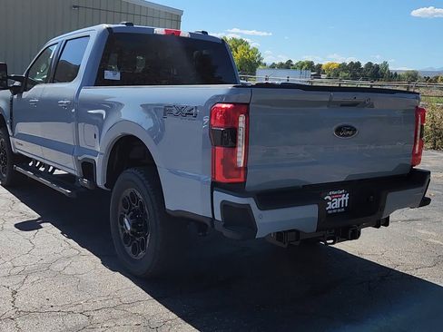 New 2026 Ford F250 Lariat w/ Black Appearance Package image 7