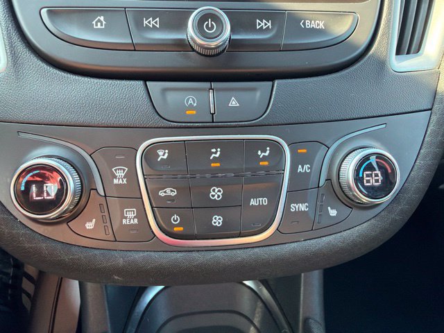 Used 2024 Chevrolet Malibu LT FWD image 40
