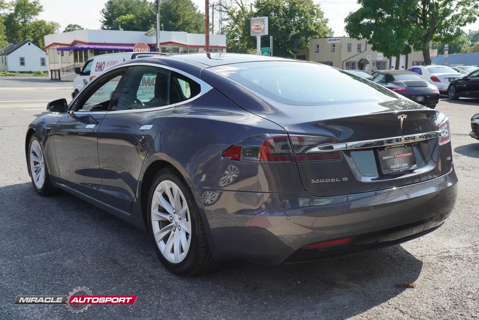 Used 2016 Tesla Model S 75D AWD/4WD image 5