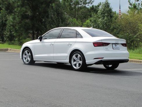 Used 2018 Audi A3 2.0T Premium FWD image 7