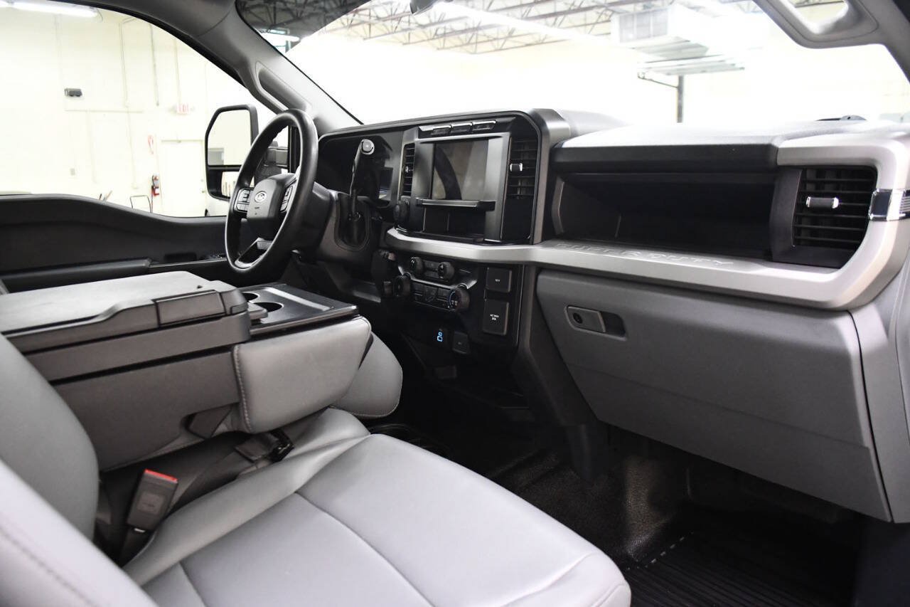 Used 2023 Ford F450 XL w/ 360-Degree Camera Package AWD/4WD image 14