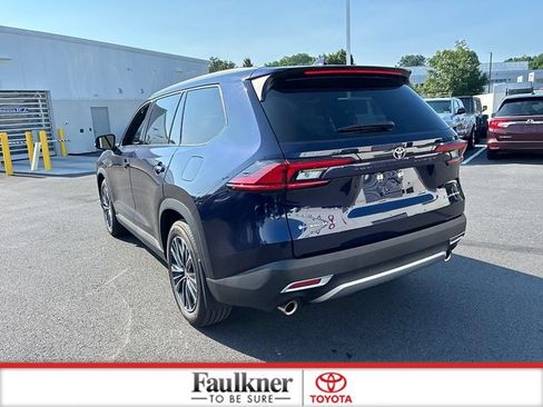 Certified 2026 Toyota Grand Highlander AWD Hybrid image 11