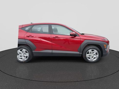 New 2026 Hyundai Kona SE image 9