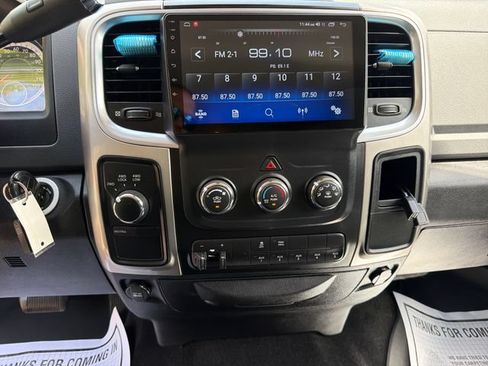 Used 2017 RAM 3500 SLT w/ Snow Chief Group AWD/4WD image 17