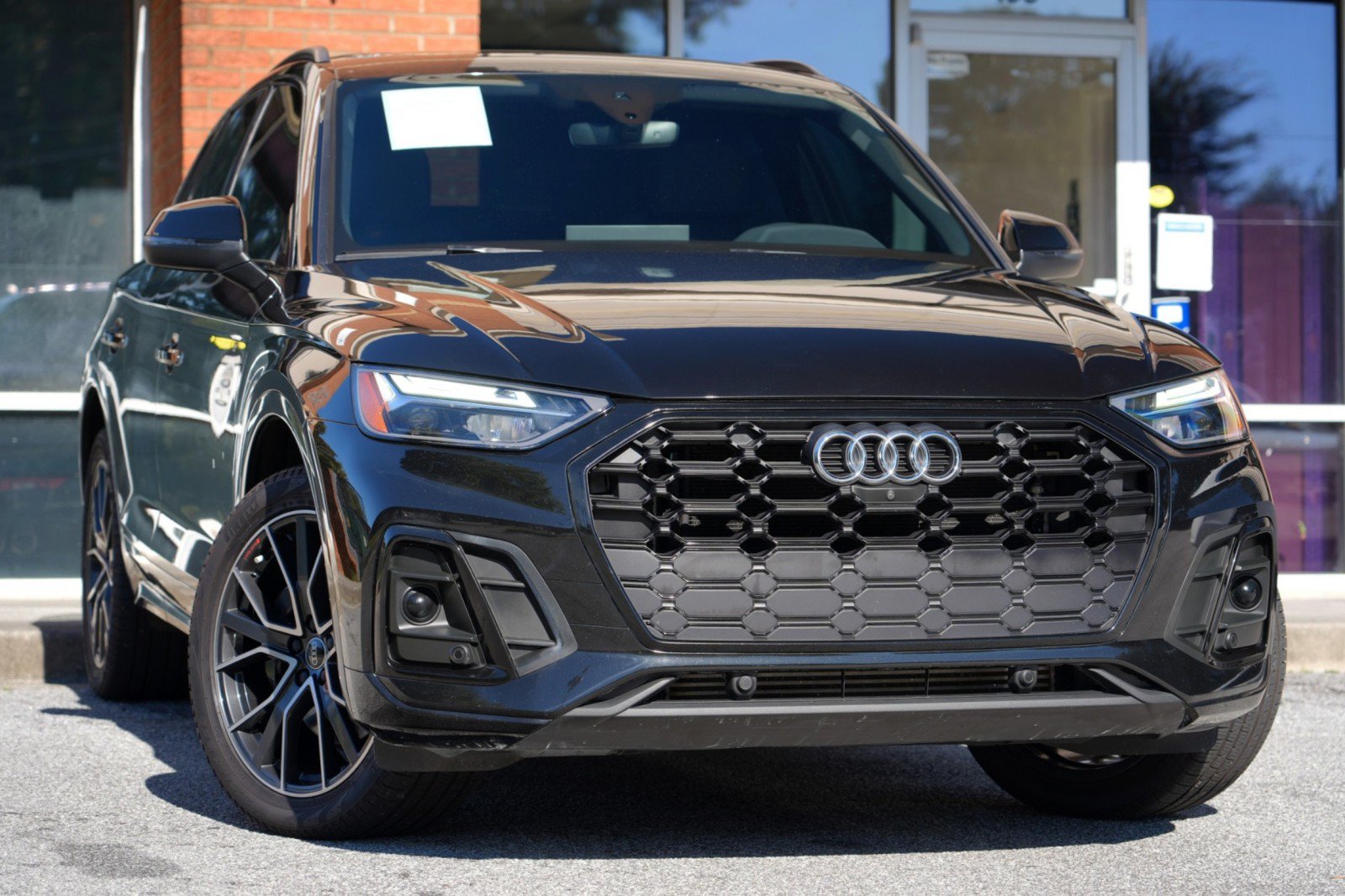Used 2021 Audi SQ5 Premium Plus AWD/4WD image 2