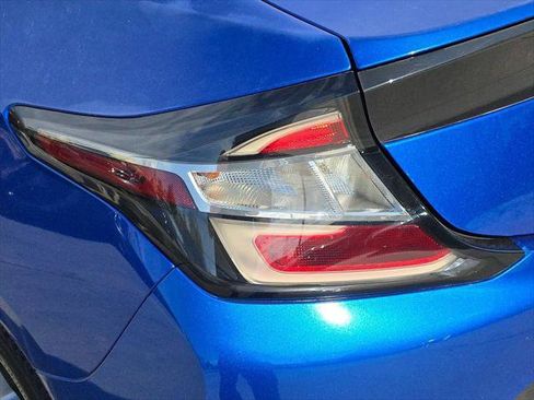 Used 2018 Chevrolet Volt LT w/ Comfort Package FWD image 38