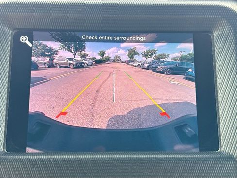 Used 2021 Jeep Gladiator Sport AWD/4WD image 17
