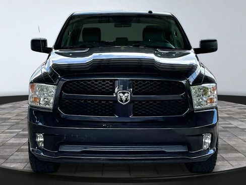 Used 2017 RAM 1500 Express AWD/4WD image 2