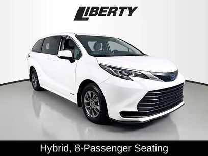 Used 2021 Toyota Sienna LE