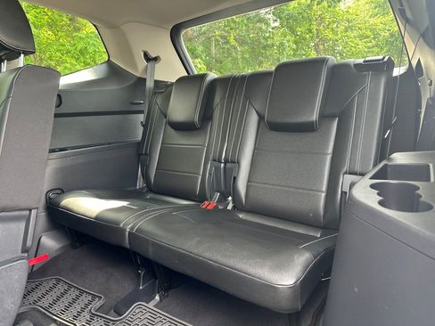 Certified 2023 Volkswagen Atlas SE w/ Panoramic Sunroof Package AWD/4WD image 19