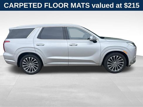 Used 2023 Hyundai Palisade Calligraphy AWD/4WD image 3