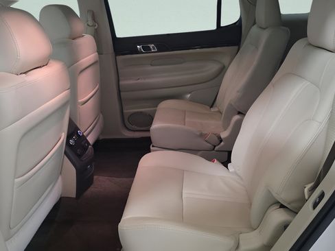 Used 2018 Lincoln MKT AWD w/ Technology Package image 10