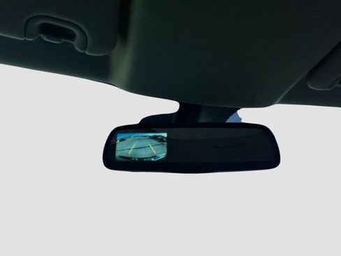 Used 2018 RAM 3500 Tradesman w/ Chrome Appearance Group image 23