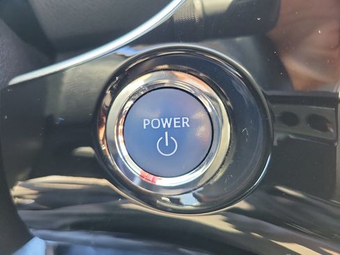 Used 2022 Toyota Prius Prime LE FWD image 29
