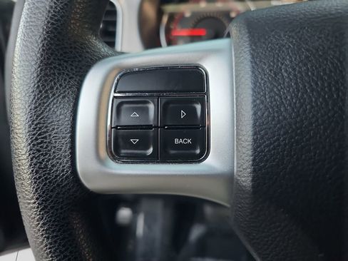 Used 2014 Dodge Charger SE image 11