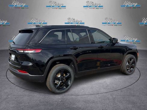 New 2026 Jeep Grand Cherokee Limited w/ Limited Altitude Package AWD/4WD image 3
