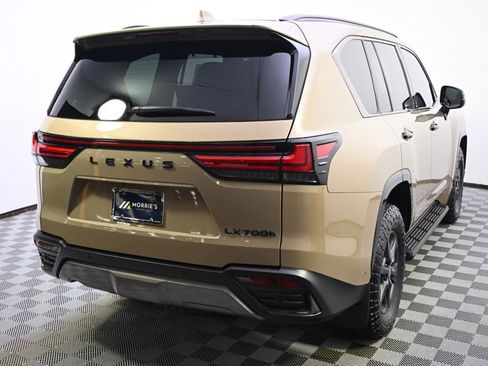 Used 2025 Lexus LX 700h Overtrail w/ Accessory Package (Z1) AWD/4WD image 6