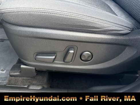 Used 2023 Hyundai Santa Fe SEL image 20