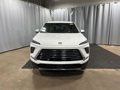 New 2026 Buick Enclave Preferred w/ Power Package image 10