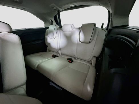 Used 2026 Honda Odyssey Touring image 41