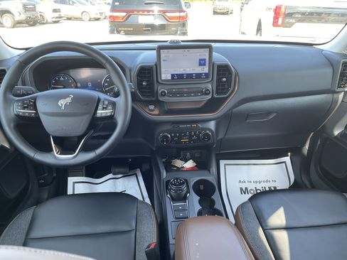 Used 2024 Ford Bronco Sport Outer Banks w/ Tech Package image 14