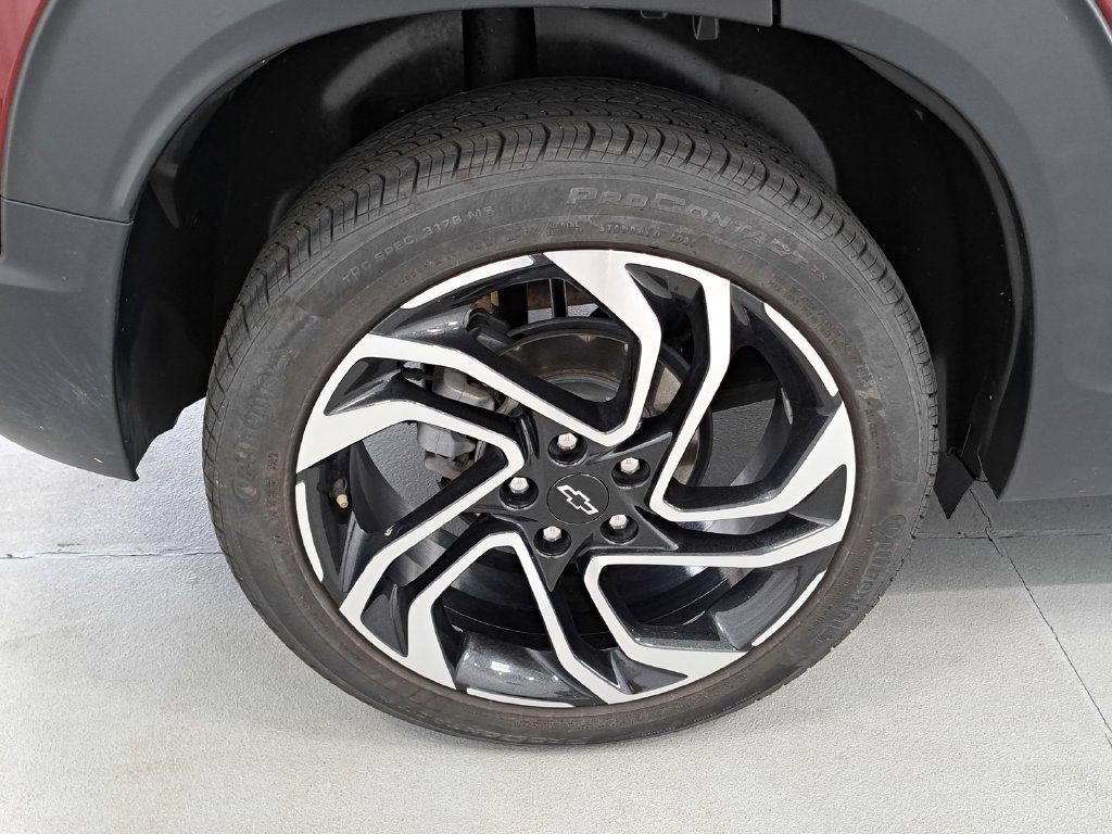 Used 2024 Chevrolet TrailBlazer RS w/ Convenience Package AWD/4WD image 32