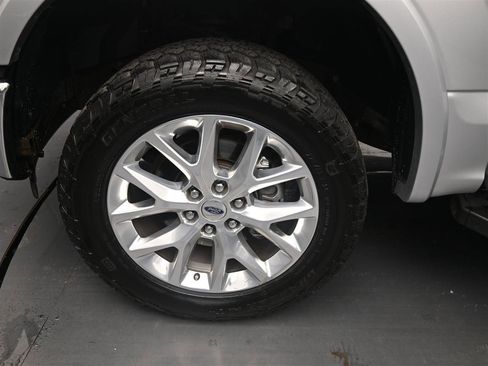 Used 2016 Ford F150 Lariat AWD/4WD image 15