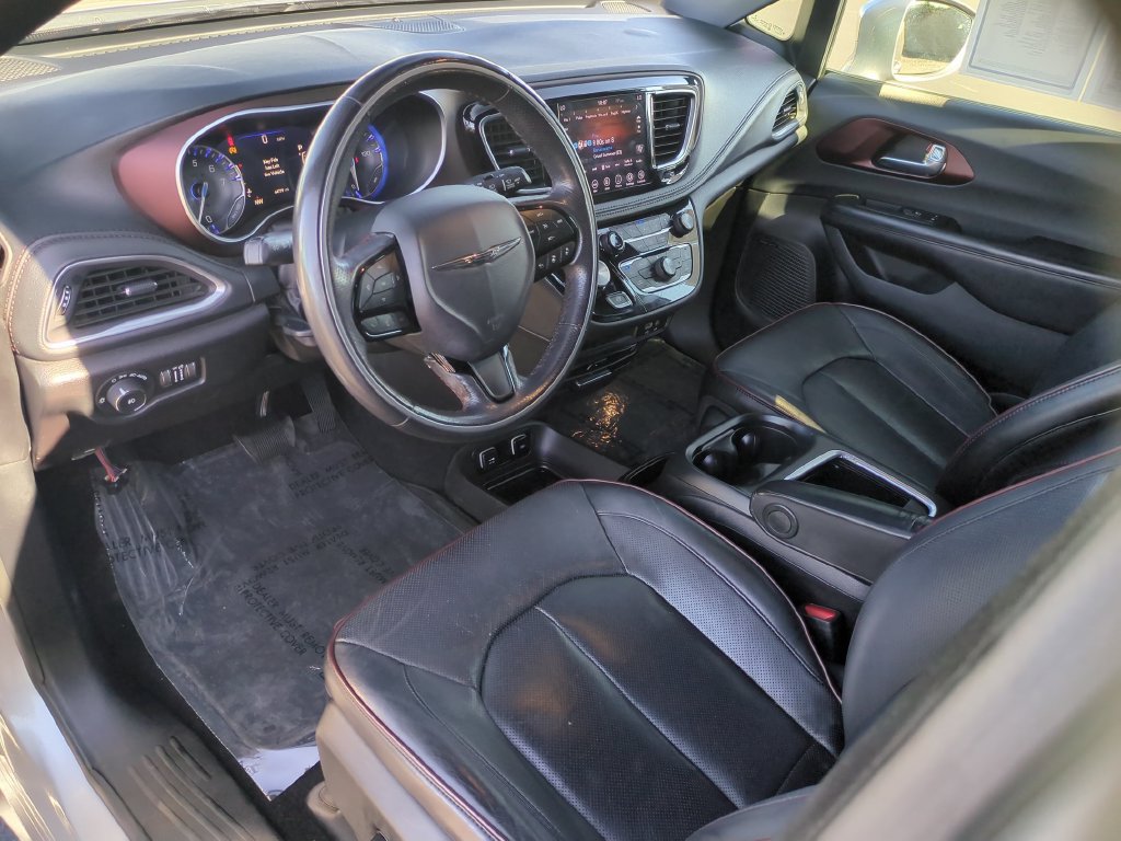Used 2020 Chrysler Pacifica Limited FWD image 20